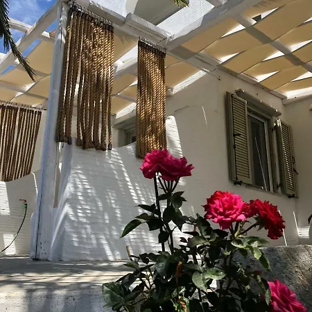 Aeolus Apartment *